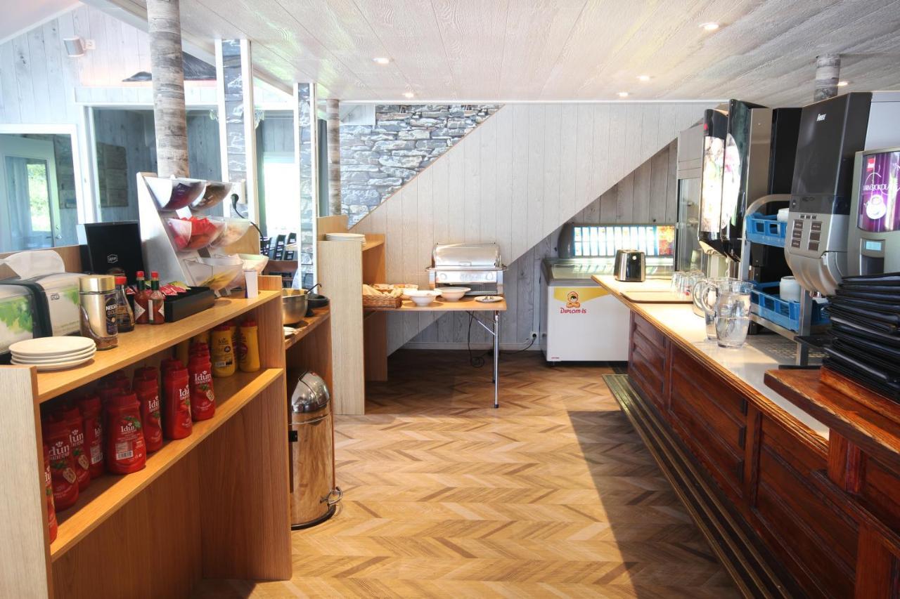 Napoli Resturant & Hotell As Sandnessjoen Ngoại thất bức ảnh