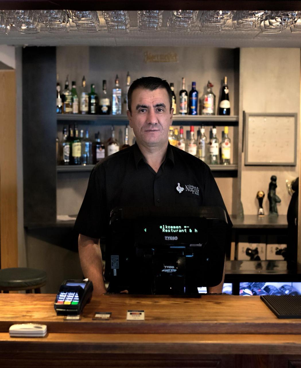 Napoli Resturant & Hotell As Sandnessjoen Ngoại thất bức ảnh